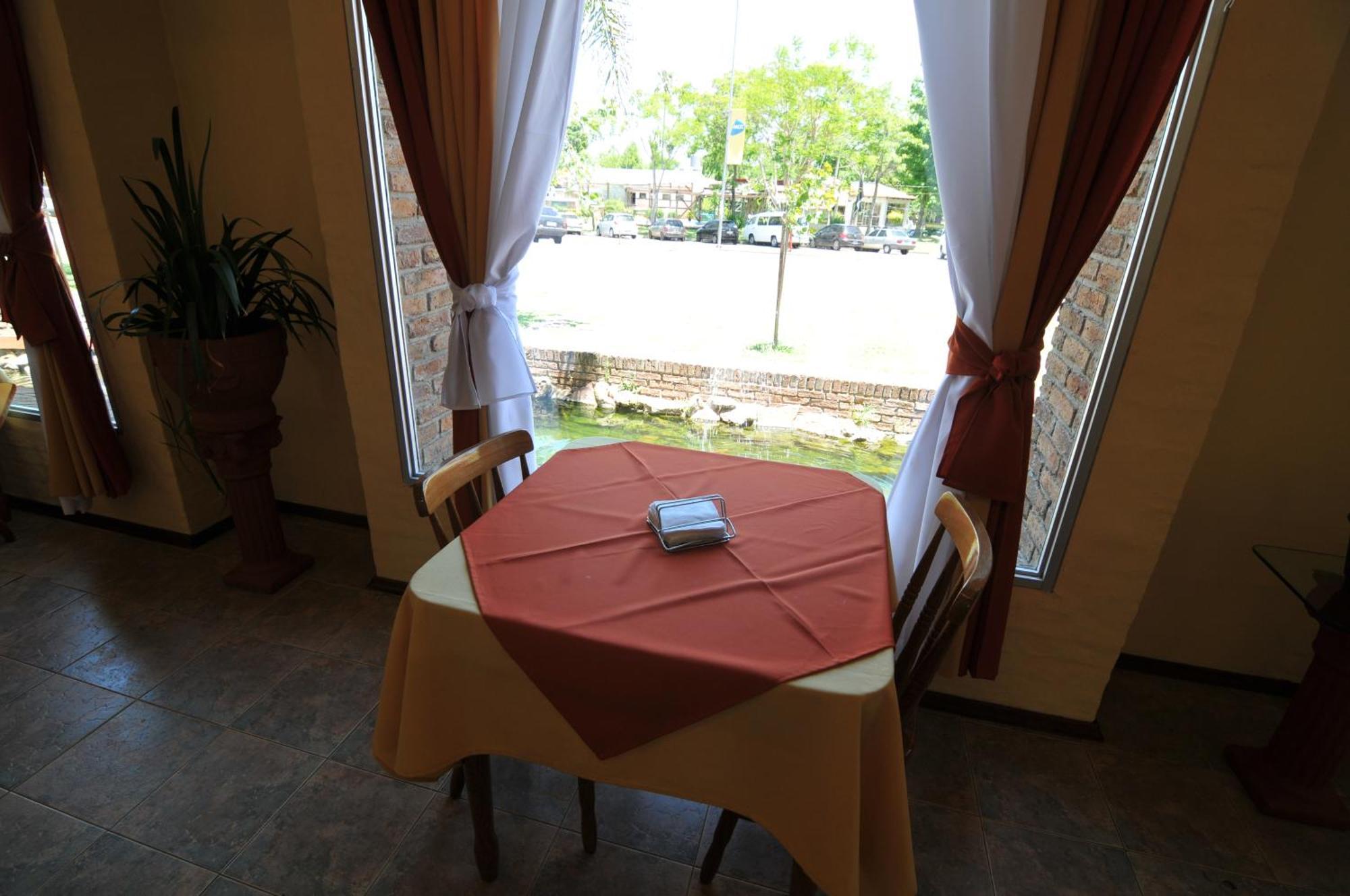 Hotel Jardines De Dayman Termas del Dayman Exterior photo