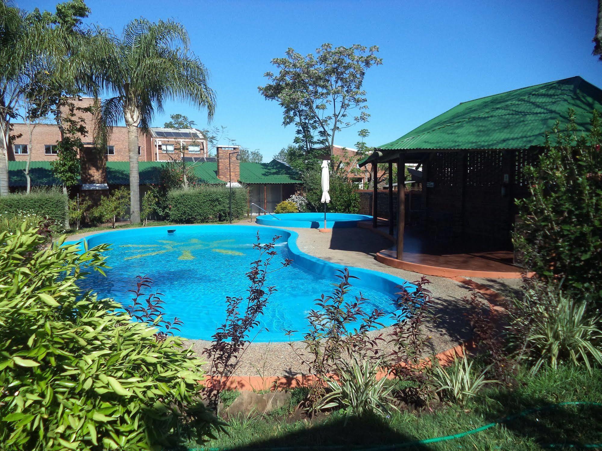 Hotel Jardines De Dayman Termas del Dayman Exterior photo